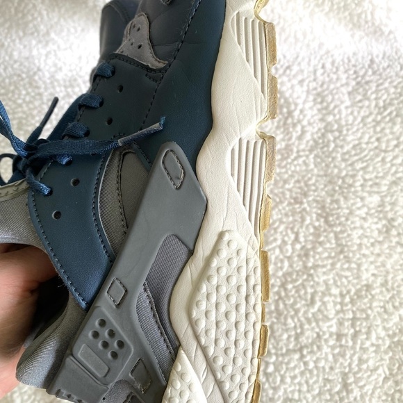 Nike Air Huarache Run Prm Txt Cool Grey Sneakers - Picture 5 of 9